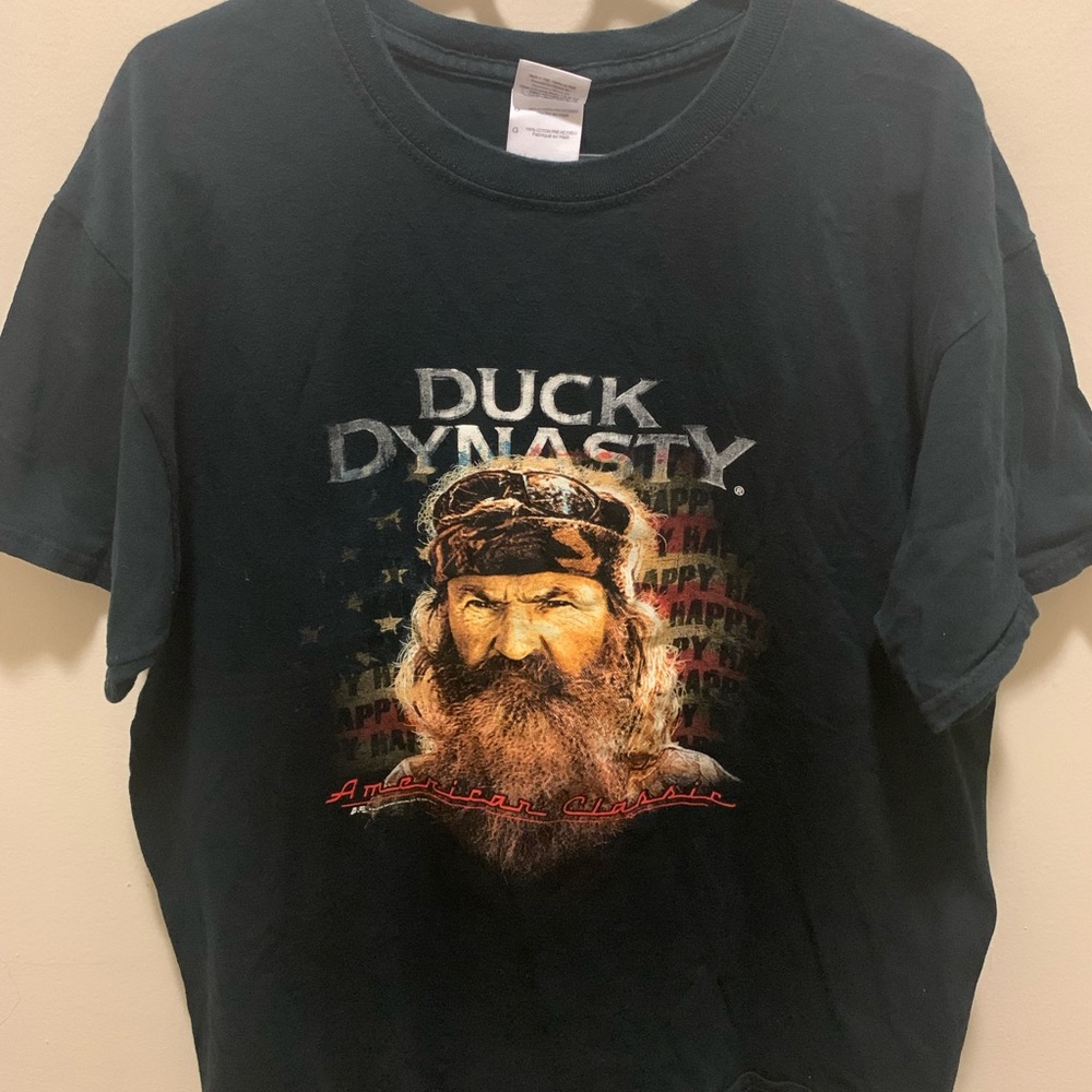 Duck Dynasty Father Phil “Happy Happy” American Classic Shirt Size | L